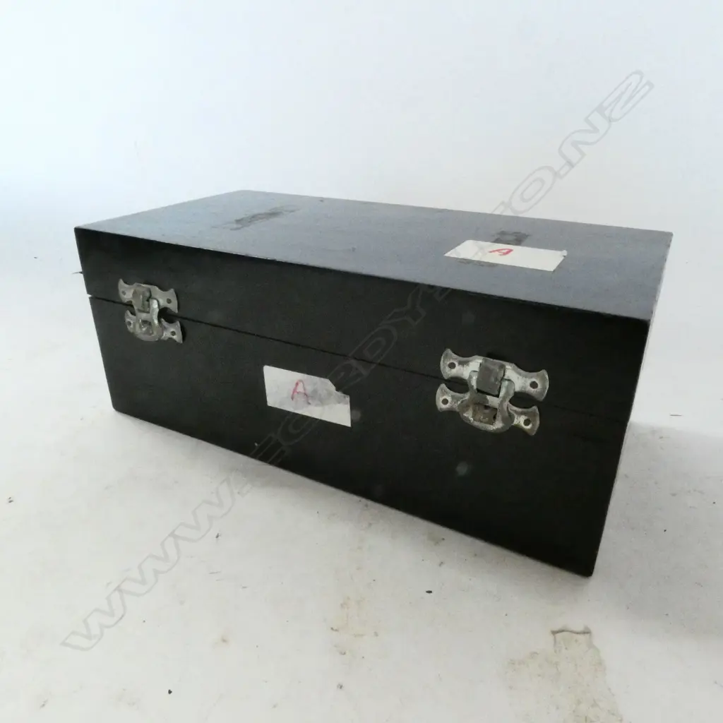 PARTIAL SET CHROMED BRASS WEIGHTS 1kg- 2gm (PLUS mg) Image 1++
